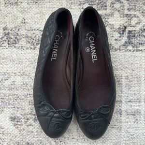 SOLD Chanel Quilted Leather Ballet Flat 39 Black